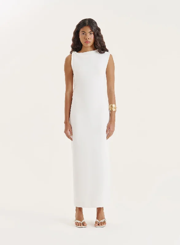 Mini dresses with puff sleeves for a vintage look White Sleeveless Gathered Maxi Dress- Lola Mini dresses with puff sleeves for a vintage look White Sleeveless Gathered Maxi Dress- Lola