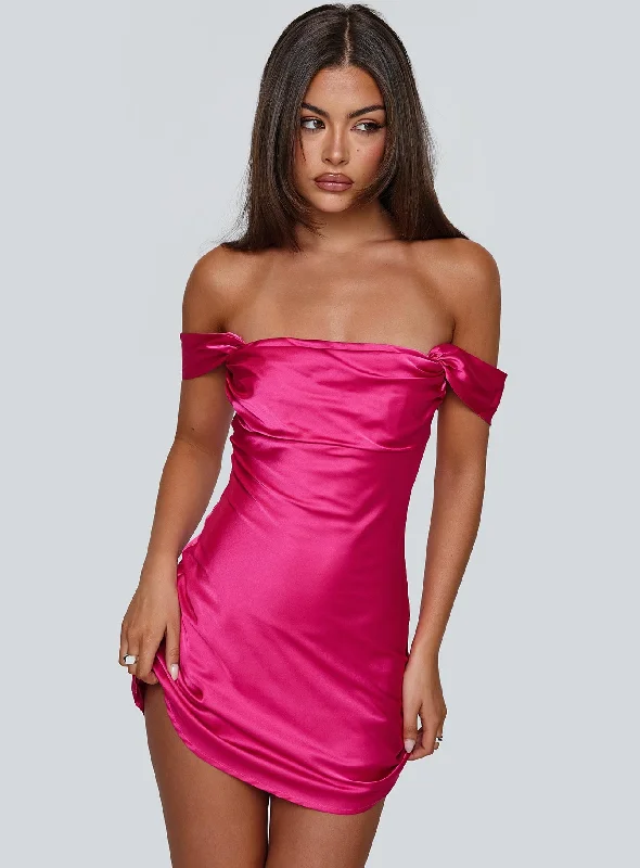 Mini dresses with pleated skirts for a classic look Zabbarra Off The Shoulder Mini Dress Hot Pink Mini dresses with pleated skirts for a classic look Zabbarra Off The Shoulder Mini Dress Hot Pink