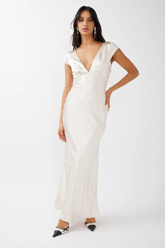 Strapless Women Dress with a Built - in Bra for Comfort and SupportLucinda V-Neck Twist Back Midi Dress Champagne Strapless Women Dress with a Built - in Bra for Comfort and SupportLucinda V-Neck Twist Back Midi Dress Champagne