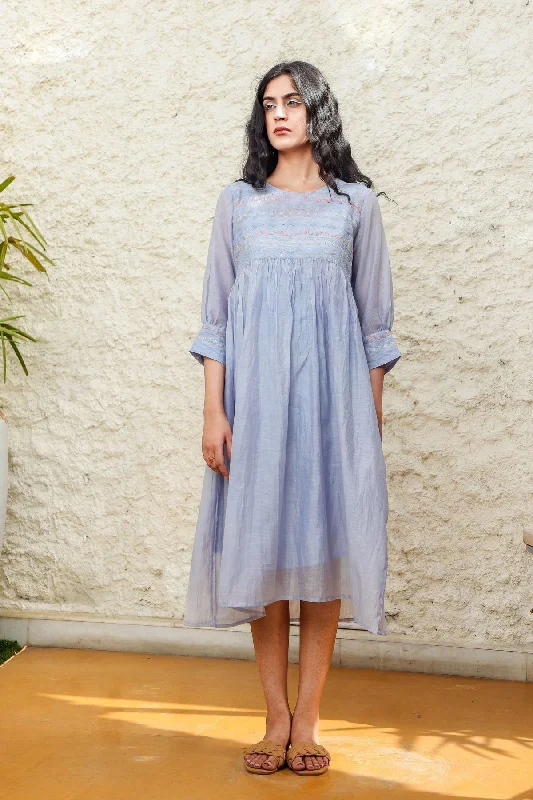Halter Neck Women Dress to Show Off the Shoulders and Neckline Halter Neck Women Dress to Show Off the Shoulders and Neckline MIDNIGHT BLUE MAXI DRESS Halter Neck Women Dress to Show Off the Shoulders and Neckline Halter Neck Women Dress to Show Off the Shoulders and Neckline MIDNIGHT BLUE MAXI DRESS