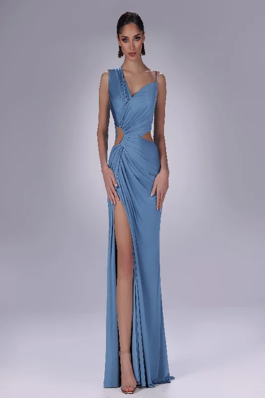 Mini Women Dress with a Short Hem for a Young and Trendy Style Mini Women Dress with a Short Hem for a Young and Trendy Style Sara Badr 27554