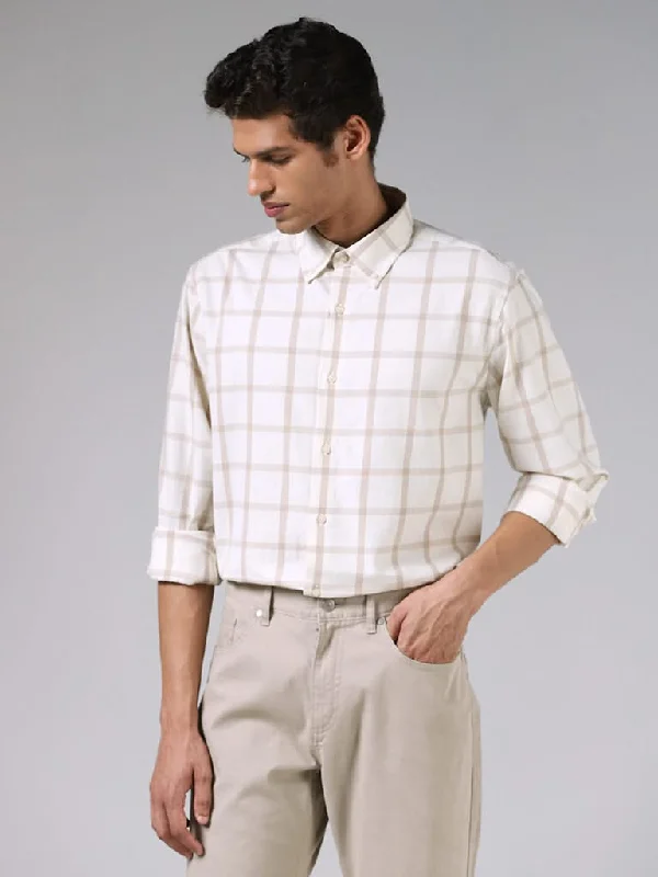 Women's pants for cocktail parties Distressed women jeans for a trendy and edgy look Ascot Off White and Stone Checkered Cotton Relaxed-Fit Shirt Women's pants for cocktail parties Distressed women jeans for a trendy and edgy look Ascot Off White and Stone Checkered Cotton Relaxed-Fit Shirt