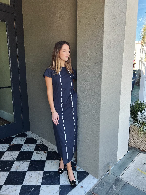 Strapless maxi dresses for a beachside vacationAnne Maxi Dress With Scallop Navy Final Sale Strapless maxi dresses for a beachside vacationAnne Maxi Dress With Scallop Navy Final Sale